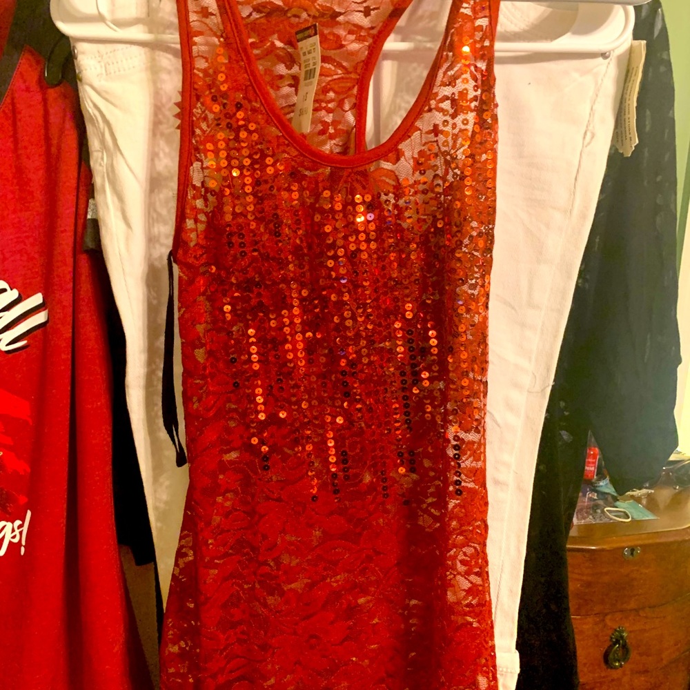 Razorback lacy see thru tank